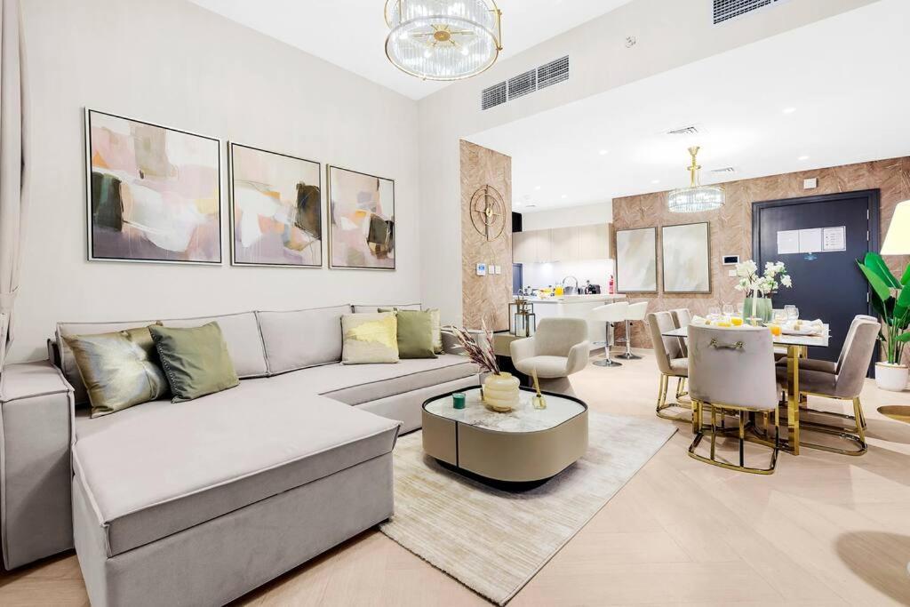 First Class 2br Serene Retreat In Wilton Apartment
